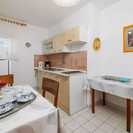 Appartamento In 53941 Dramalj