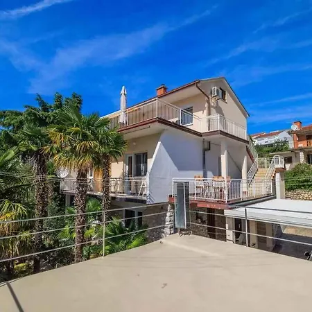 Appartamento In 53941 Dramalj