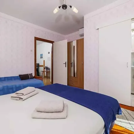 In 53941 Apartment *