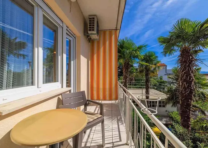 Apartman In 53941 Dramalj