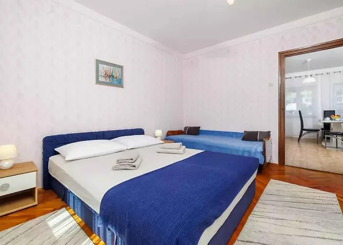 In 53941 Apartman *