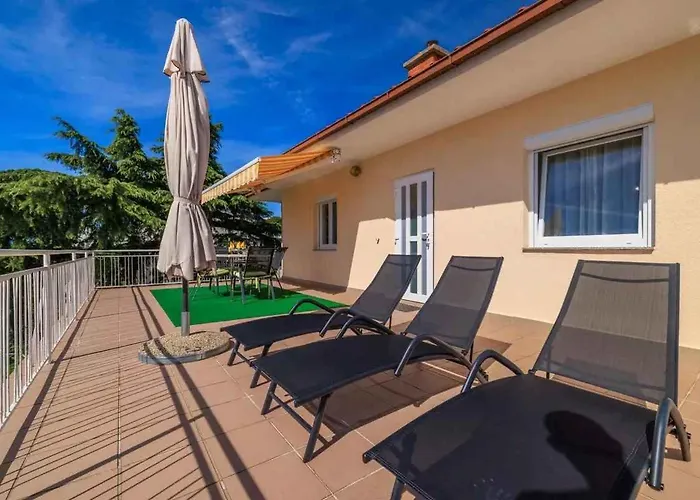 In 53941 Apartmán Dramalj